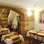 Alton 3*