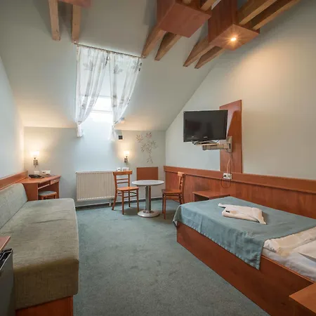 Hotell Alton 3*
