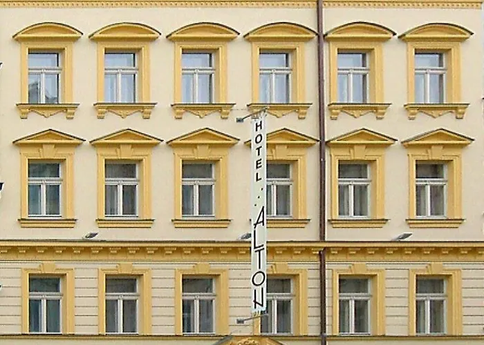 奥尔顿酒店 酒店 3*