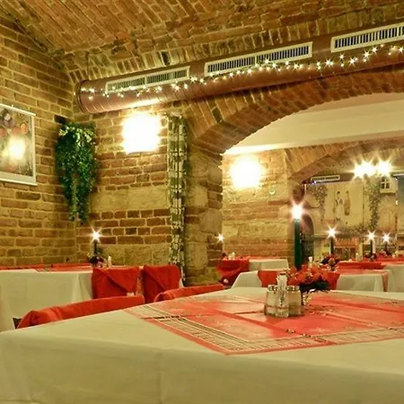 Alton Otel 3*